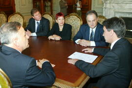 Governador Germano Rigotto recebe representantes do ministério público. Autor: Jefferson Bernardes